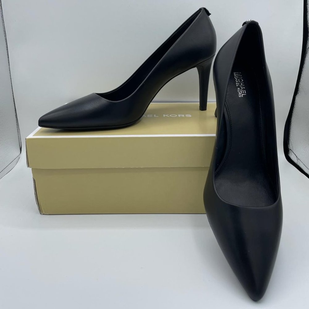 Michael Kors Black Leather Pumps